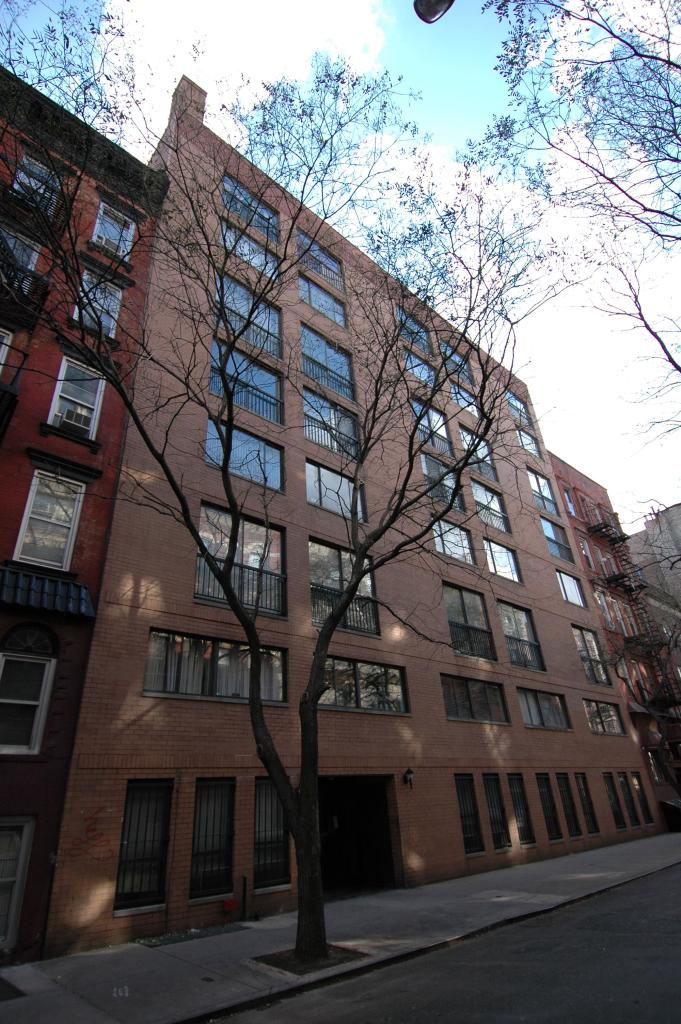 10 Jones Street