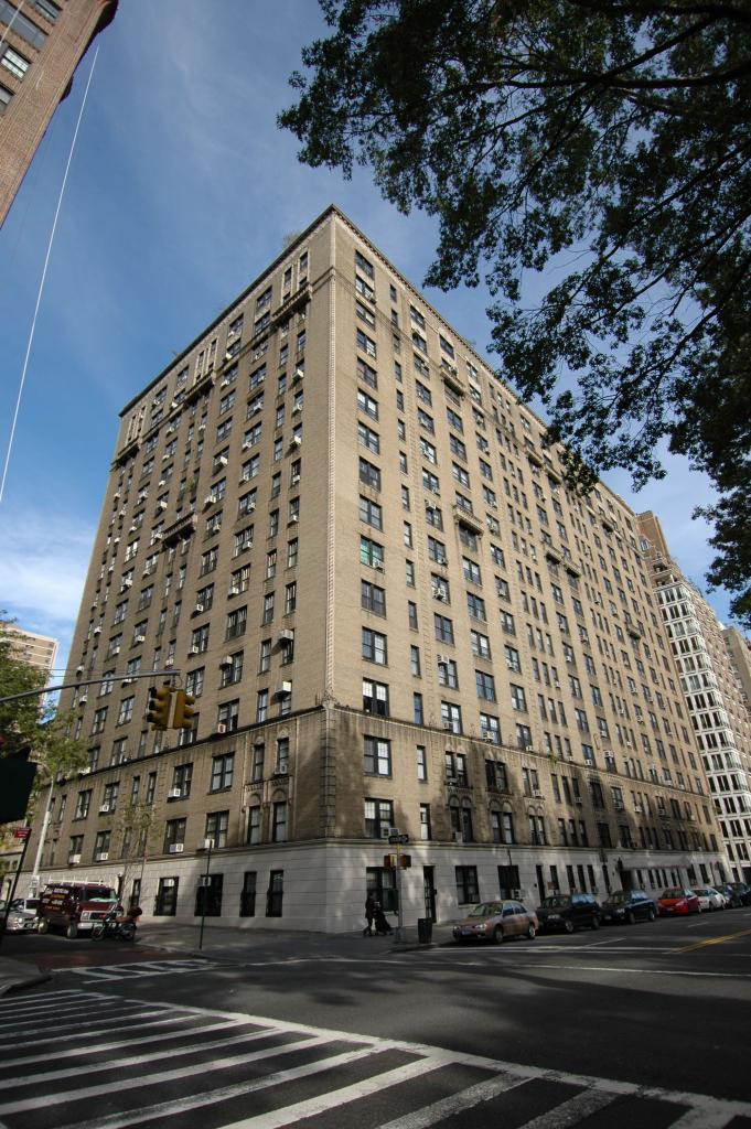 350 Central Park West
