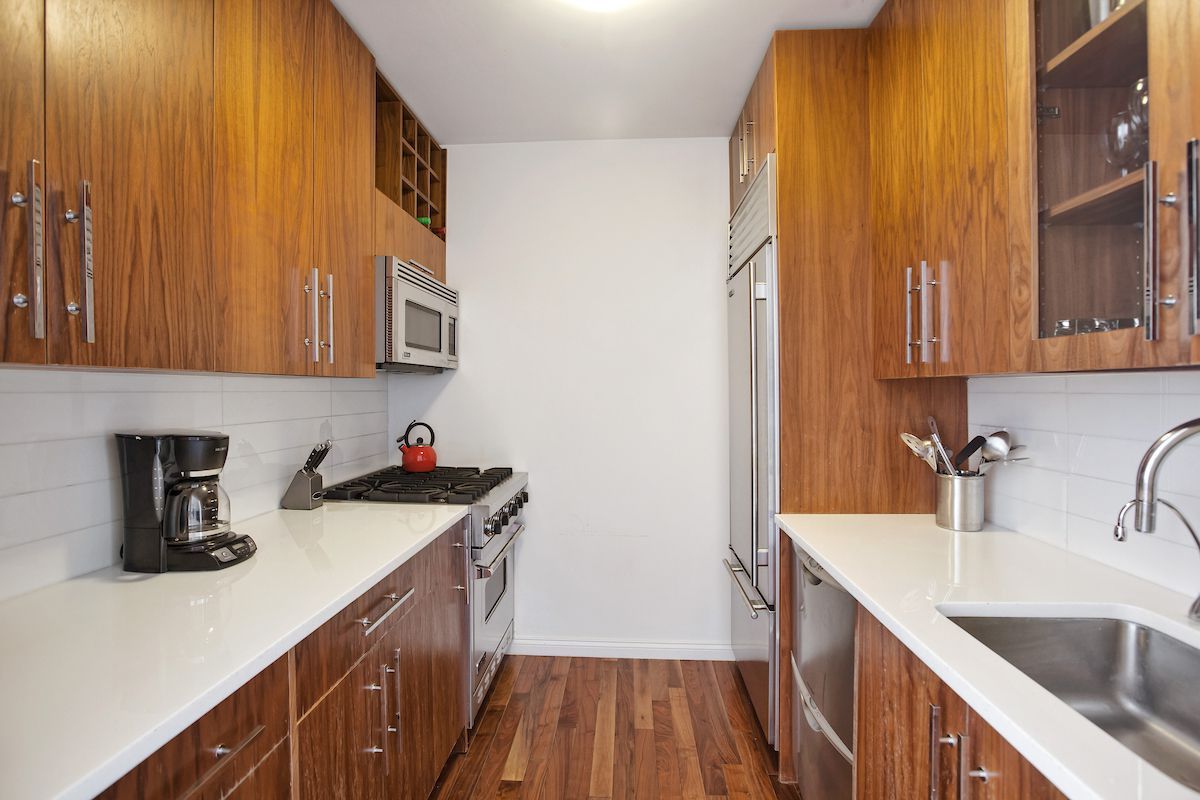 Greenwich Club Residences