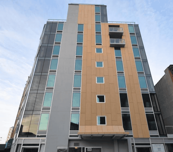220 Saint Nicholas