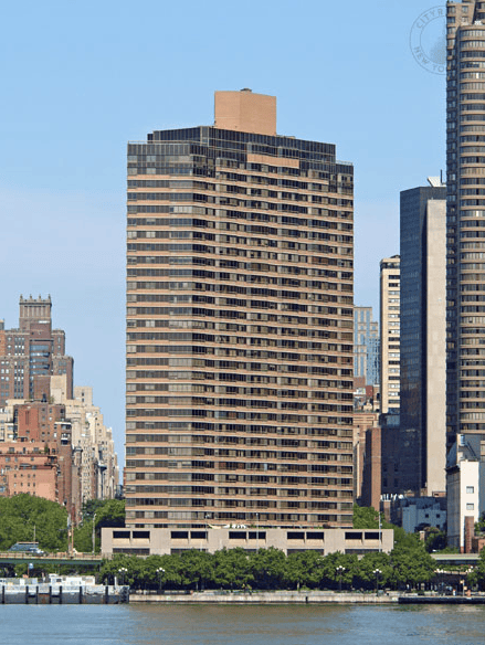 Manhattan Place