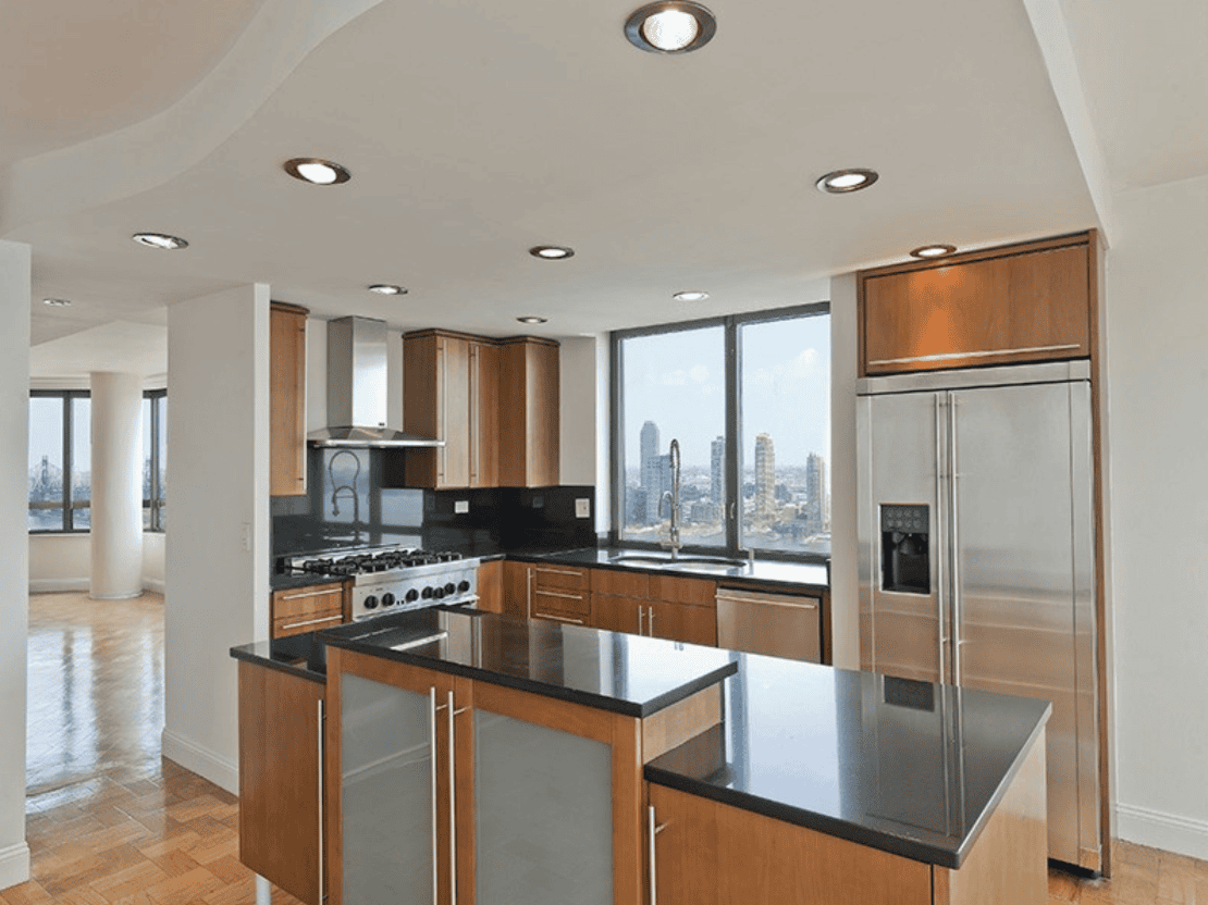 Manhattan Place
