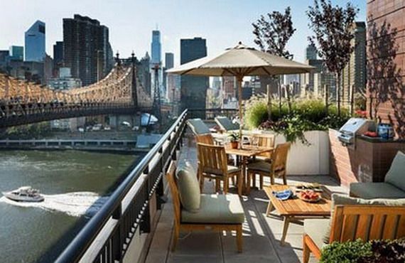 Riverwalk Court