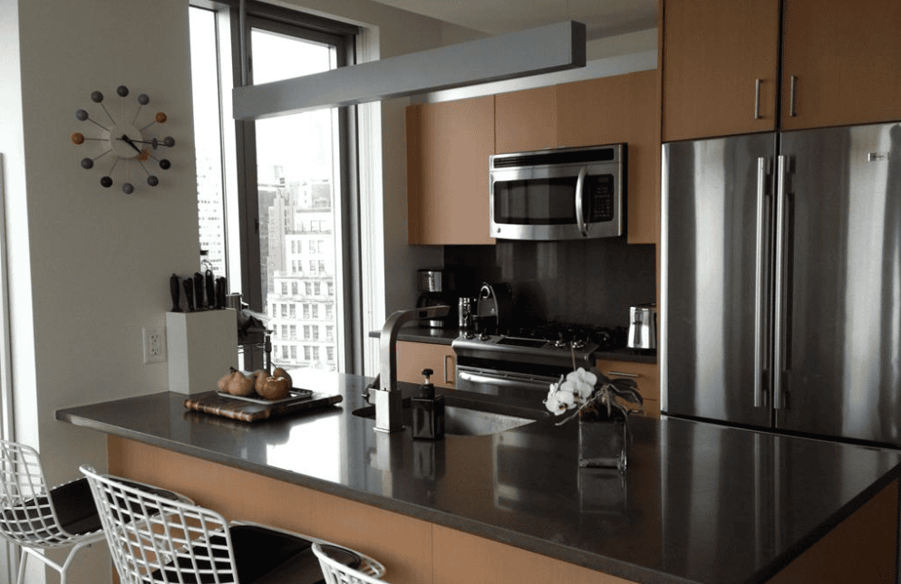 8 Spruce Street