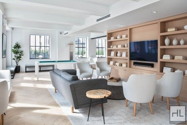 The Crest Lofts