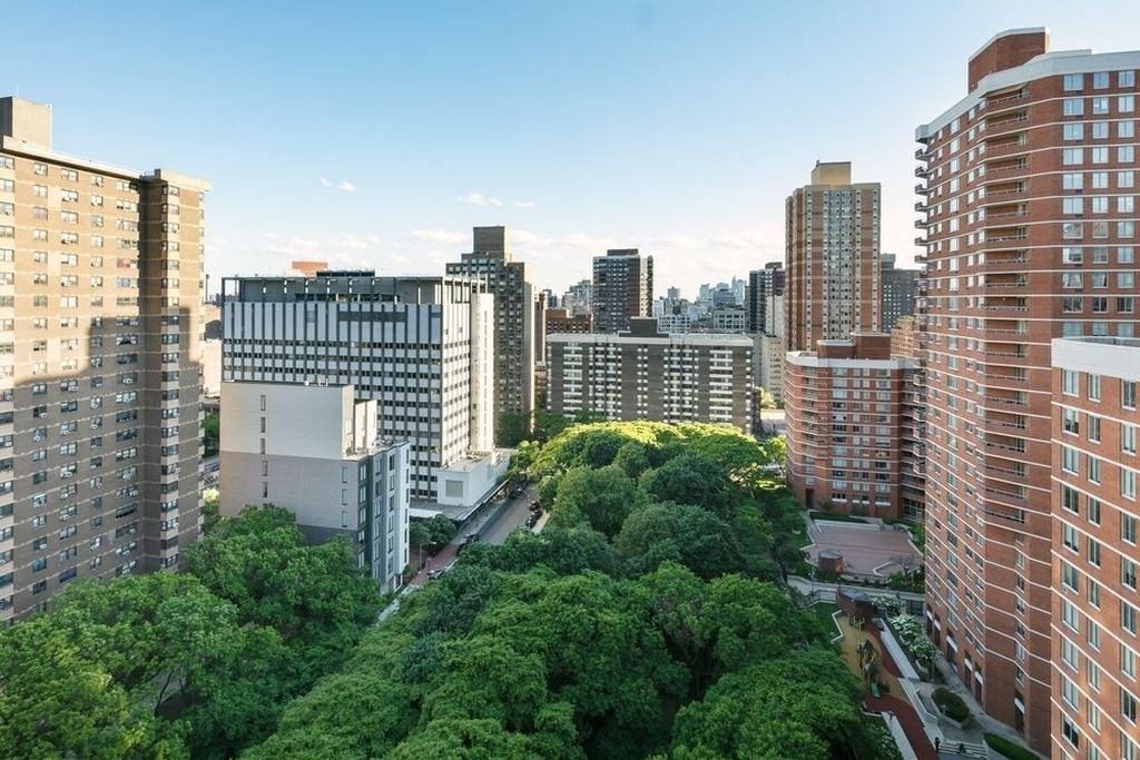 500 Second Avenue