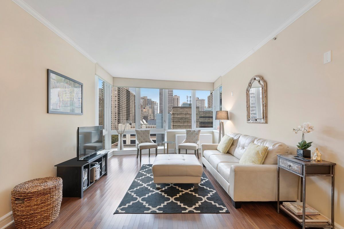 Trump Place 120