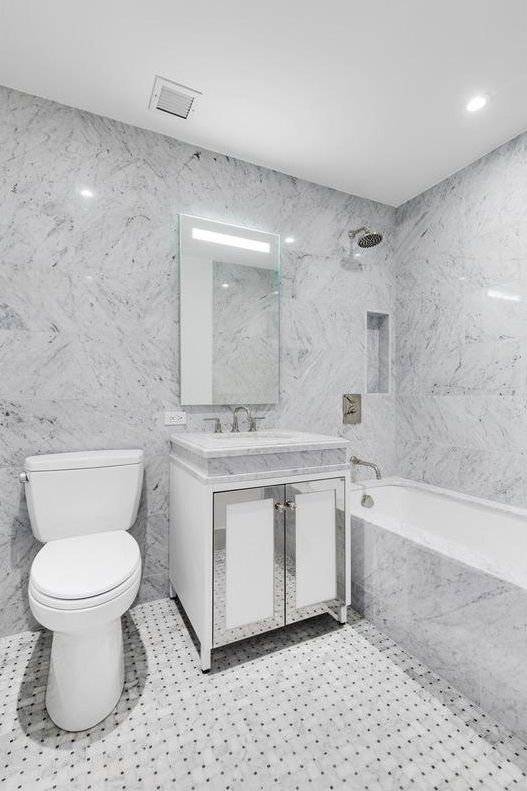 The Prewar at Gramercy Square