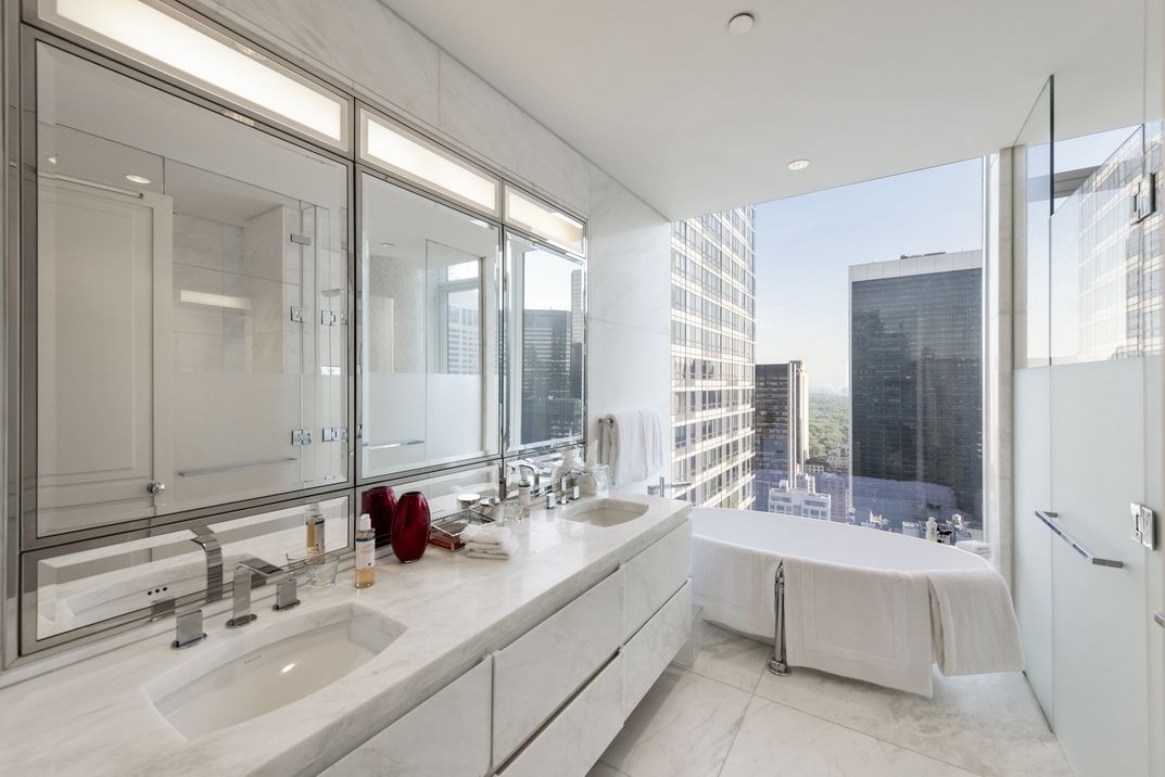 Baccarat Hotel & Residences