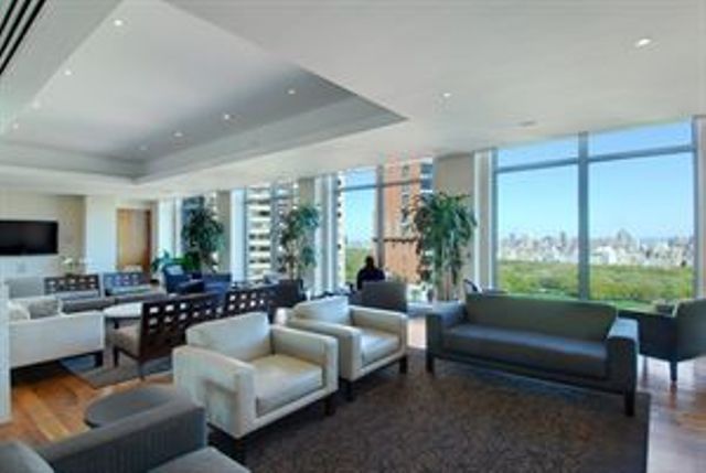 30 Lincoln Plaza
