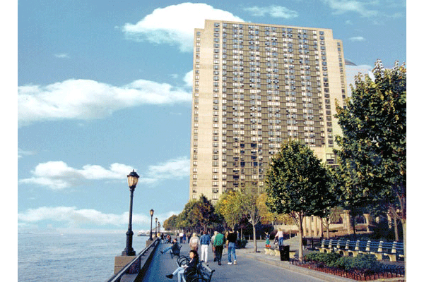 Gateway Plaza