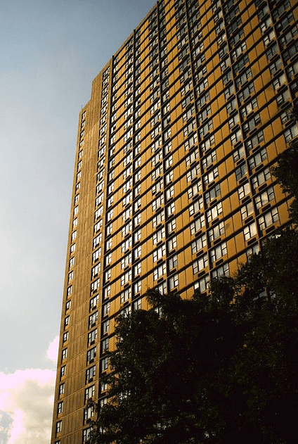 500 Gateway Plaza