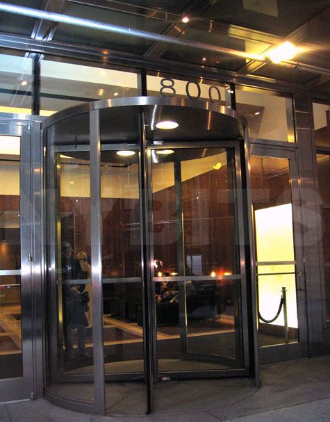 800 Sixth Avenue