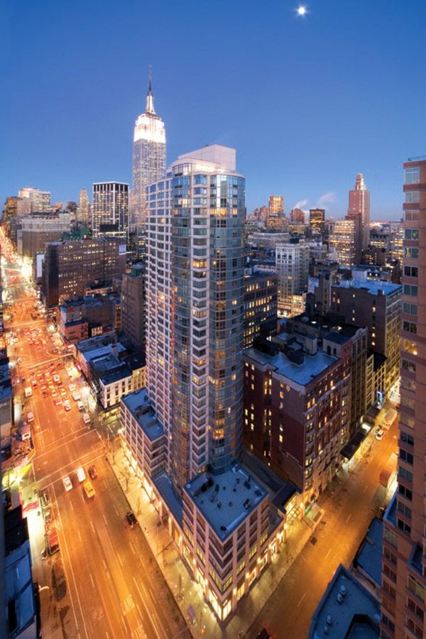 800 Sixth Avenue
