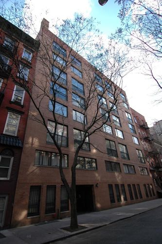 10 Jones Street
