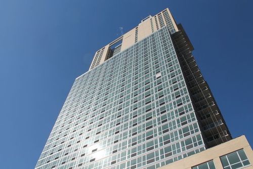 43-10 Crescent Street