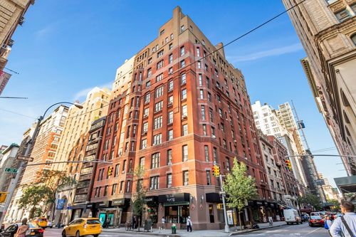 121 Madison Avenue